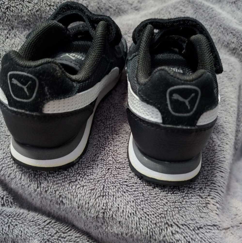 Toddler Puma Tennis Shoes